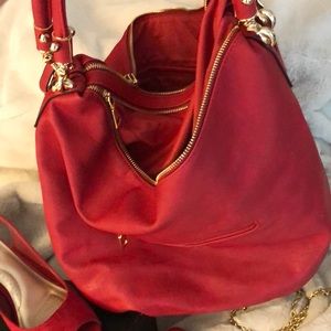 shoulder bag semi new ,I used it once
